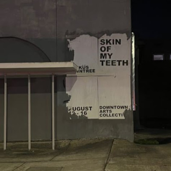 Meet your Posher, Karina - Picture 1 of 1